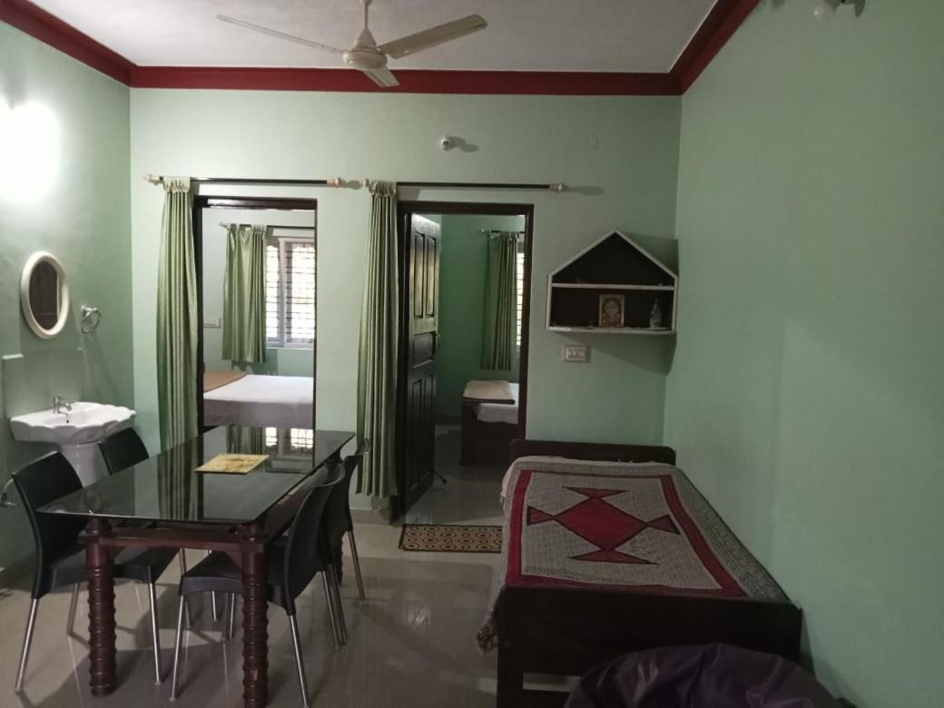 Krupa Homestay Madikeri Exterior photo
